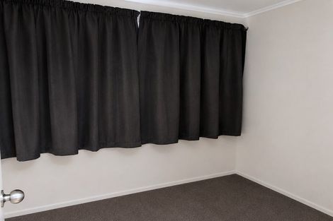 Photo of property in 28 Birdwood Road, Pukekohe, 2120