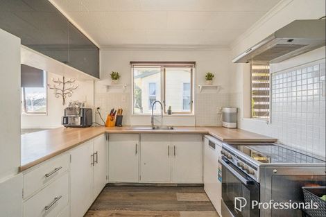 Photo of property in 110 Holborn Drive, Stokes Valley, Lower Hutt, 5019