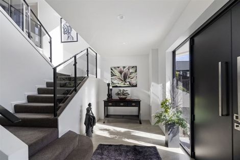 Photo of property in 5 Willow Dell, Westmorland, Christchurch, 8025