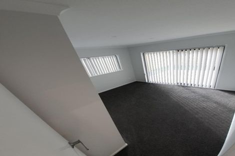 Photo of property in 61c Wellington Street, Pukekohe, 2120