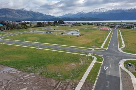 Photo of property in 15 Marakura Drive, Te Anau, 9600