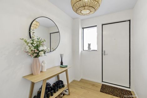 Photo of property in 14/104 Maupuia Road, Maupuia, Wellington, 6022