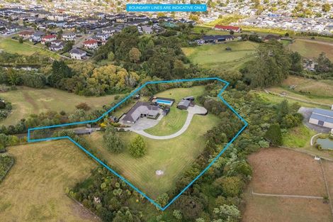 Photo of property in 71 Kaipara Road, Papakura, 2582