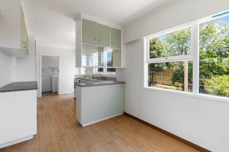 Photo of property in 62 Ferguson Street, Manurewa East, Auckland, 2102