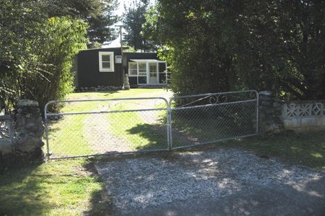 Photo of property in 36 Te Herekiekie Street, Turangi, 3334