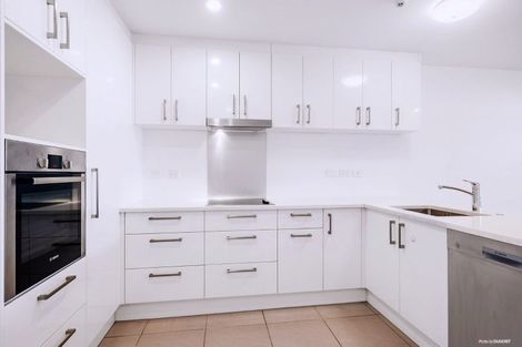 Photo of property in Apollo Apartments, 5/46g Rosedale Road, Rosedale, Auckland, 0632
