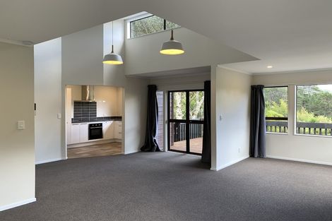 Photo of property in 92b Kamahi Street, Stokes Valley, Lower Hutt, 5019