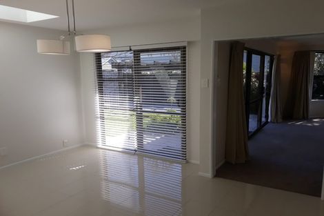 Photo of property in 17 Norfolk Street, St Albans, Christchurch, 8052