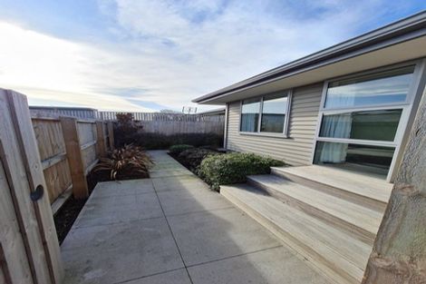 Photo of property in 2/166 Palmers Road, New Brighton, Christchurch, 8083