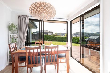 Photo of property in 2 Woolshed Drive, Stoke, Nelson, 7011