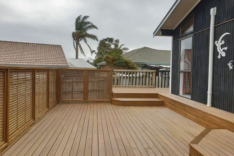 Photo of property in 115 Sykes Road, Weymouth, Auckland, 2103