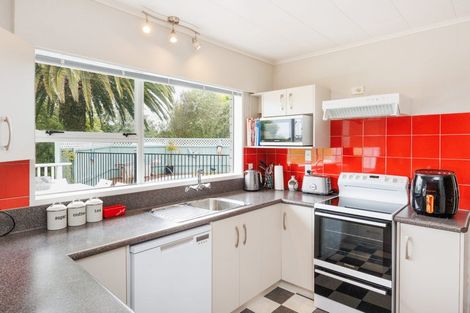 Photo of property in 125 Tutaki Road, Kelvin Grove, Palmerston North, 4470