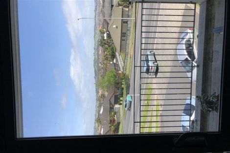 Photo of property in 4/130 Stancombe Road, Flat Bush, Auckland, 2016