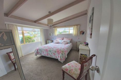 Photo of property in 6 Bootmaker Avenue, Waipu, 0510