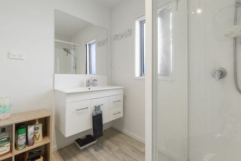 Photo of property in 11 Kamahi Crescent, Papamoa Beach, Papamoa, 3118