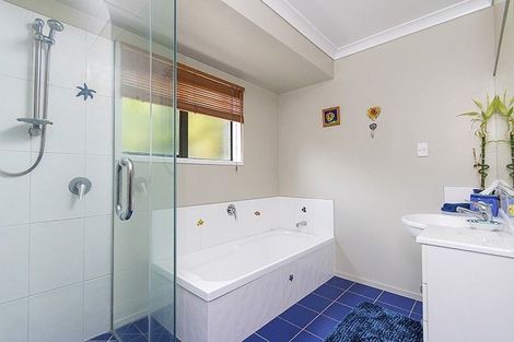Photo of property in 22 Kaiwaka Road, Waiuku, 2123