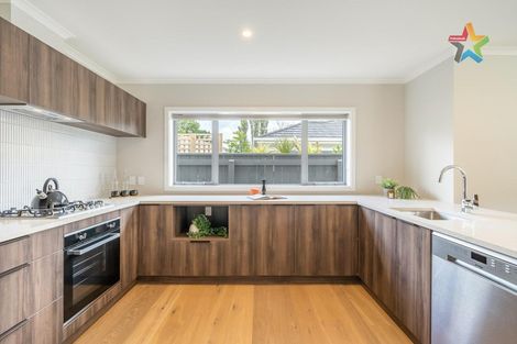 Photo of property in 7 Ford Road, Manor Park, Lower Hutt, 5019