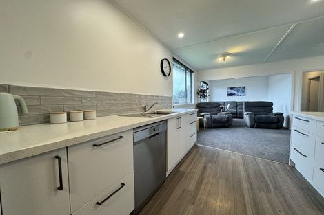 Photo of property in 32 Chatham Street, Waihola, Milton, 9073