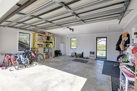 Photo of property in 48 Heathfield Drive, Mosgiel, 9024