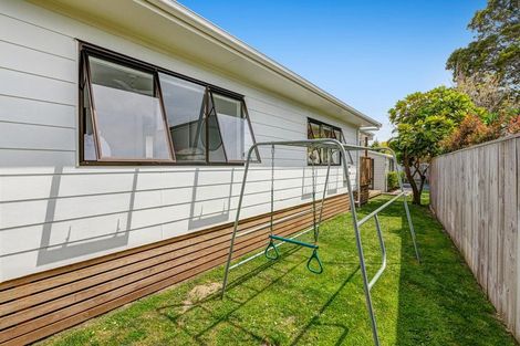 Photo of property in 22a Brixton Road, Manly, Whangaparaoa, 0930