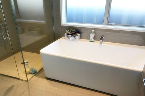 Photo of property in 132 Hillpark Drive, Pokeno, 2402