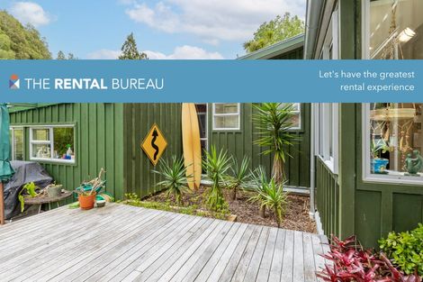 Photo of property in 8 Rimu Road, Oratia, Auckland, 0604