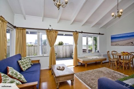 Photo of property in 20 Ngataringa Road, Devonport, Auckland, 0624