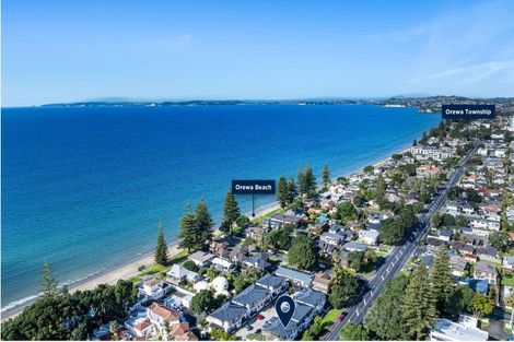Photo of property in 2/445 Hibiscus Coast Highway, Orewa, 0931