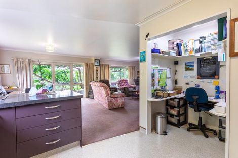 Photo of property in 27 Robertshawe Crescent, Dannevirke, 4930