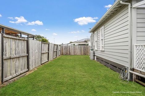 Photo of property in 13 Carlisle Street, Milson, Palmerston North, 4414