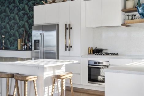 Photo of property in 139 Bruce Wallace Place, Whangamata, 3620