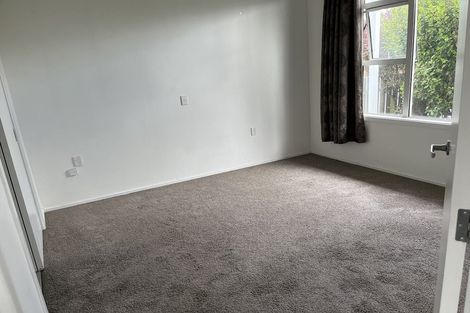 Photo of property in 87 Bay View Road, South Dunedin, Dunedin, 9012