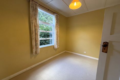 Photo of property in 159f Portsmouth Road, Bombay, 2675