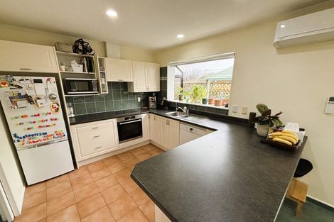 Photo of property in 33 College Drive, Paraparaumu, 5032