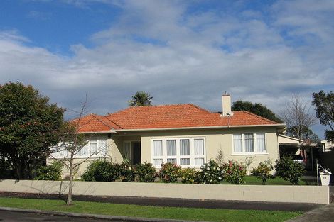 Photo of property in 20 Manuka Street, Hokowhitu, Palmerston North, 4410