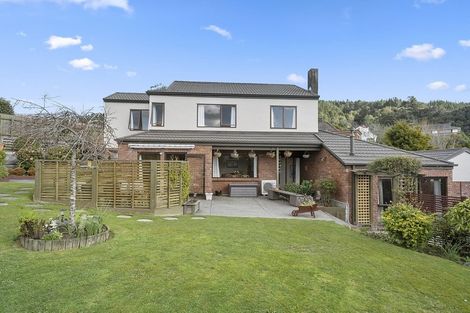 Photo of property in 5 Roman Close, Silverstream, Upper Hutt, 5019