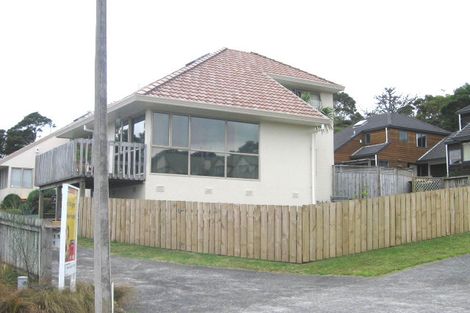 Photo of property in 2/111 Seaview Road, Glenfield, Auckland, 0629
