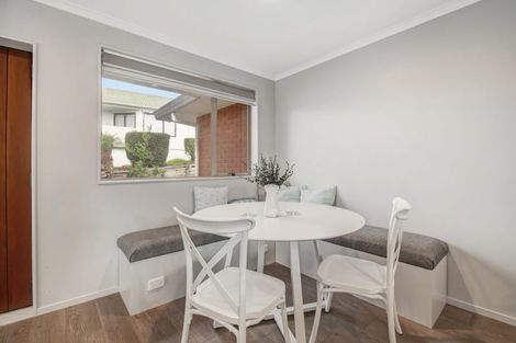 Photo of property in 9 Jean Place, Stanmore Bay, Whangaparaoa, 0932