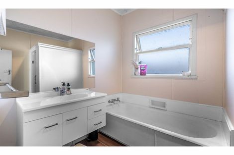 Photo of property in 626 Elles Road, Kingswell, Invercargill, 9812