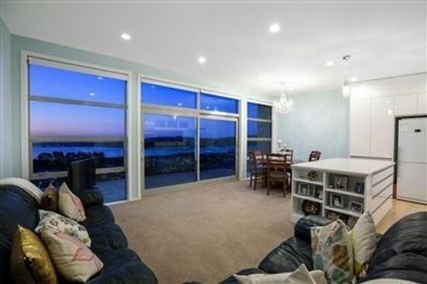 Photo of property in 3 Eglinton Close, Aotea, Porirua, 5024