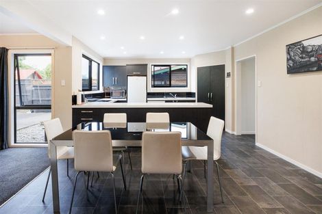 Photo of property in 36 Wanganui Road, Marton, 4710