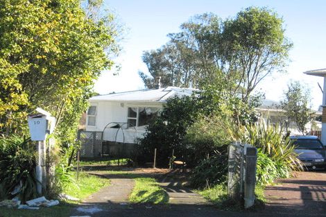 Photo of property in 10 Ranger Place, Wattle Downs, Auckland, 2103