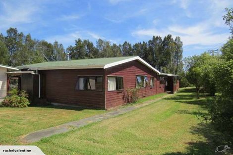 Photo of property in 104 Cemetery Road, Wainui, Silverdale, 0992
