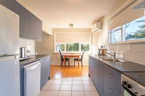 Photo of property in 30 Daniels Road, Redwood, Christchurch, 8051