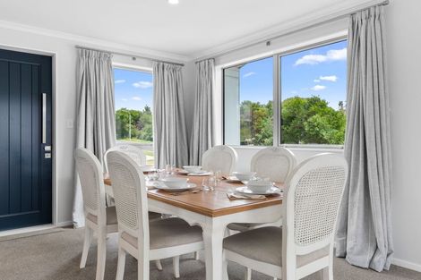 Photo of property in 64 Marram Place, Mangawhai Heads, Mangawhai, 0505