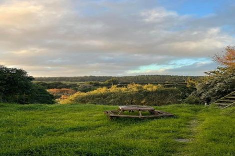 Photo of property in 7 Muritai Terrace, Hokio Beach, Levin, 5571