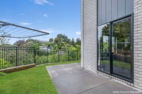 Photo of property in 14 Discovery Place, Marfell, New Plymouth, 4310
