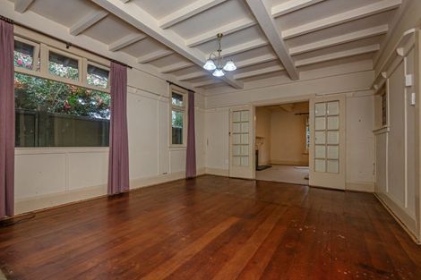 Photo of property in 374 College Street, Hokowhitu, Palmerston North, 4410