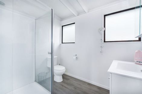 Photo of property in 1a Ross Street, Onerahi, Whangarei, 0110