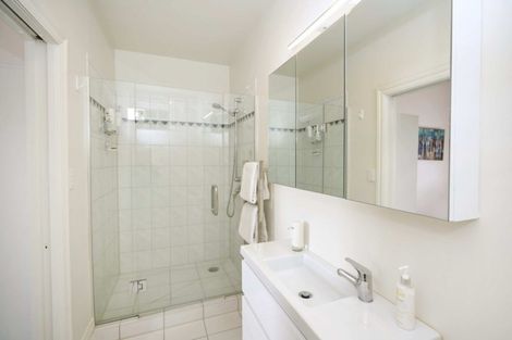 Photo of property in 47 Livingstone Street, Westmere, Auckland, 1022